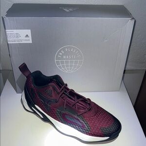 Adidas Men's Maroon Running Shoes